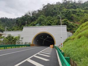 宇航-治理中心隧道網(wǎng)絡(luò)通信解決方案